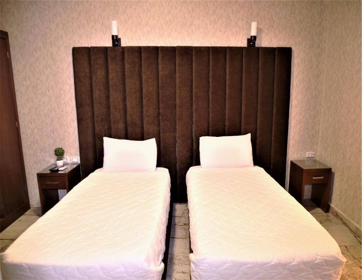 Valencia Hotel Kaherah Luaran gambar